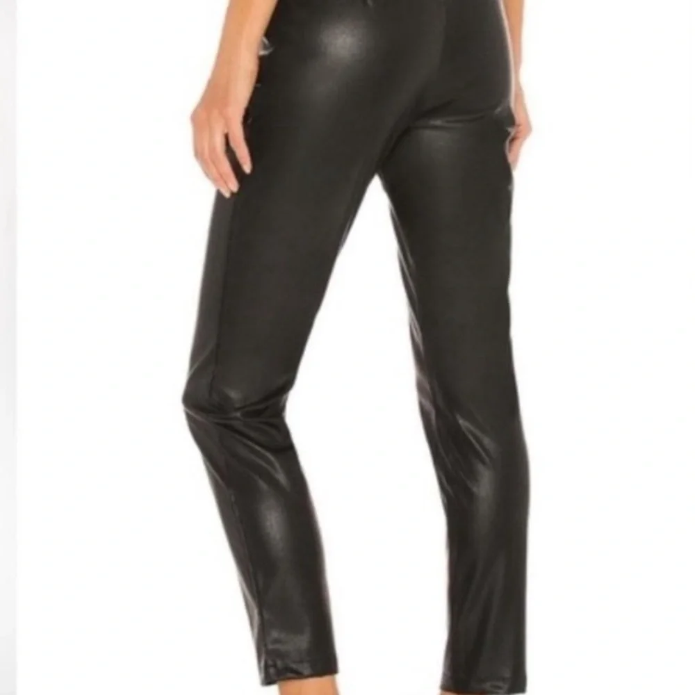 Perfect Revolve Superdown Chanice Buckle Pant Black Faux Leather Trouser Belted - Picture 2 of 8